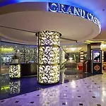 Merit Crystal Cove Casino & Hotel Karavas (Northern Cyprus)