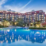 Merit Crystal Cove Casino & 5*