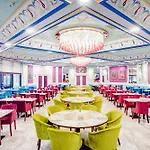 Hotel Merit Crystal Cove Casino &