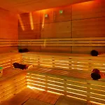 Merit Crystal Cove Casino & Hotel 5*