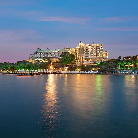 Resort Merit Crystal Cove & Casino 5*