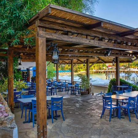 Merit Crystal Cove & Casino Karavas (Northern Cyprus)