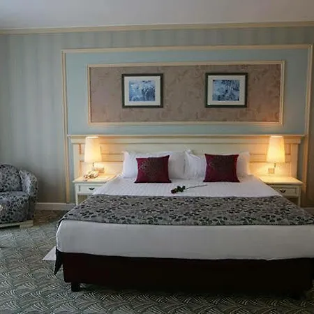 Merit Crystal Cove & Casino Karavas (Northern Cyprus)