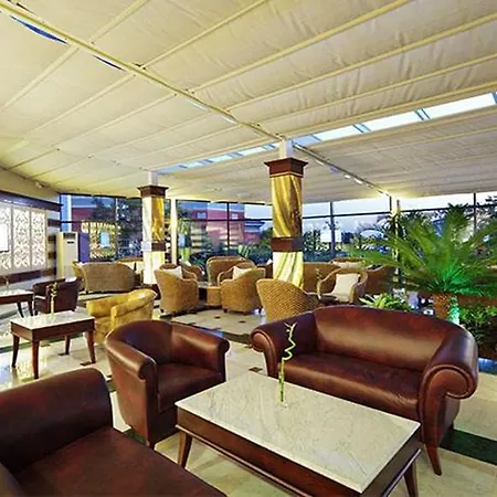 Merit Crystal Cove & Casino 5*