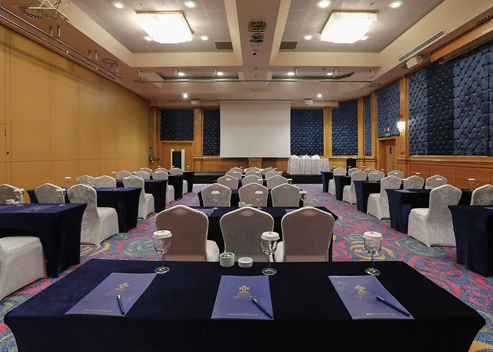 Merit Crystal Cove & Casino Üdülőközpont