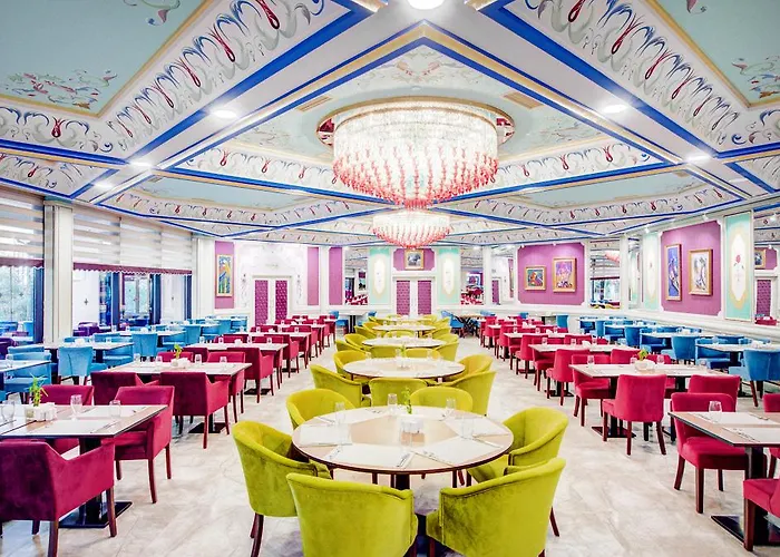 Üdülőközpont Merit Crystal Cove & Casino