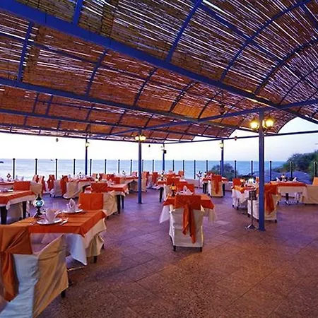 Merit Crystal Cove Casino & 5* Karavas (Northern Cyprus)