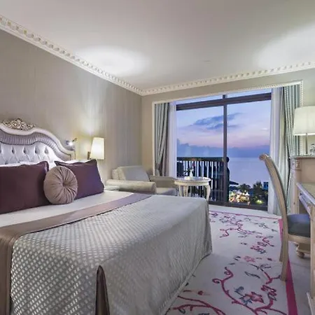 Hotell Merit Crystal Cove Casino & 5*