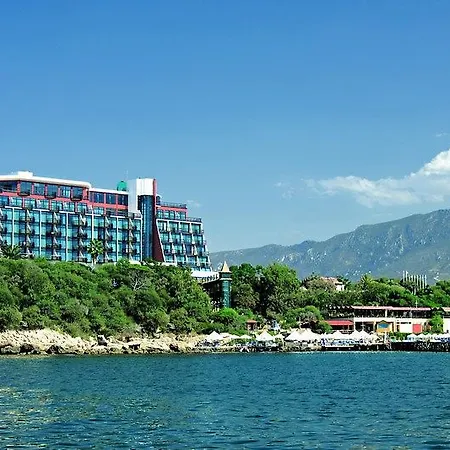 Hotell Merit Crystal Cove Casino & 5*