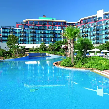 Merit Crystal Cove Casino & 5*