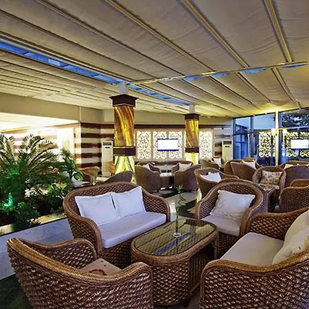 Hotell Merit Crystal Cove Casino & 5*