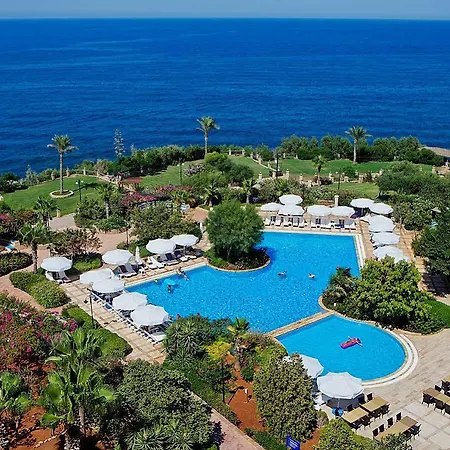 Merit Crystal Cove Casino&spa 5*