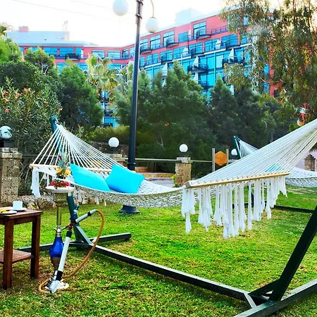 Merit Crystal Cove Casino & Hotell