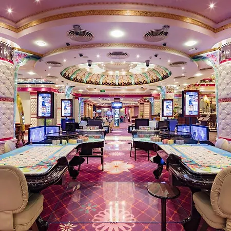 Hotell Merit Crystal Cove Casino & 5*