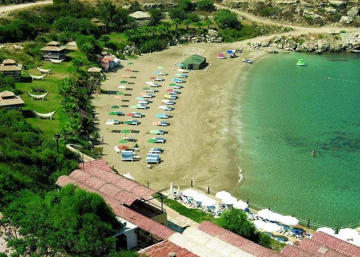 Merit Crystal Cove & Casino Rezort