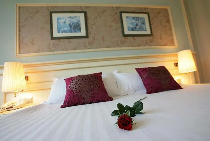 Merit Crystal Cove & Casino Resort Karavas (Northern Cyprus)