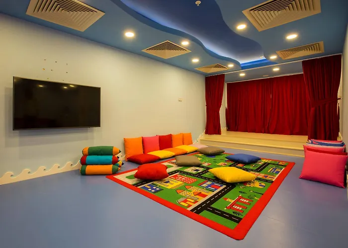 Resort Merit Crystal Cove & Casino 5*