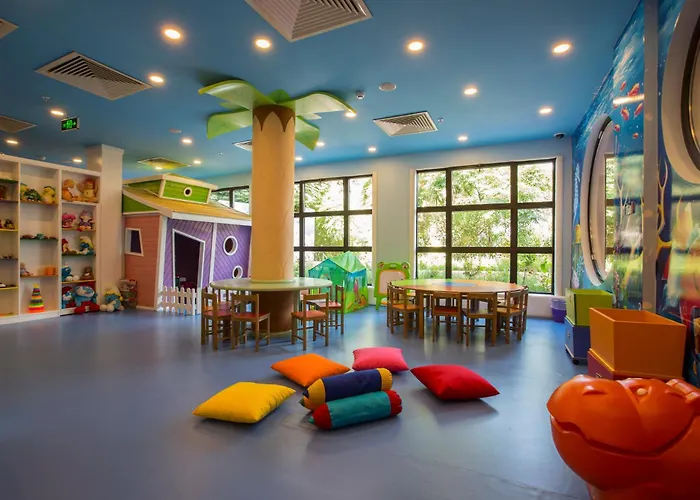 Merit Crystal Cove & Casino 5*