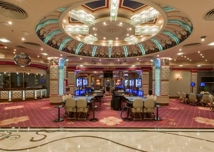 Merit Crystal Cove & Casino 5*