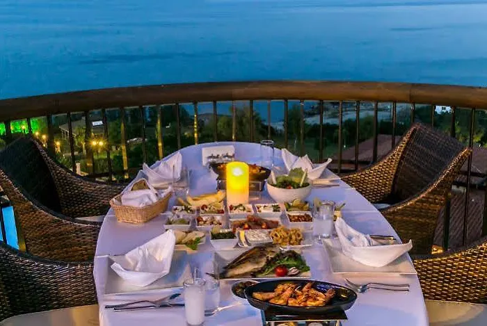 Merit Crystal Cove & Casino 5* Karavas (Northern Cyprus)